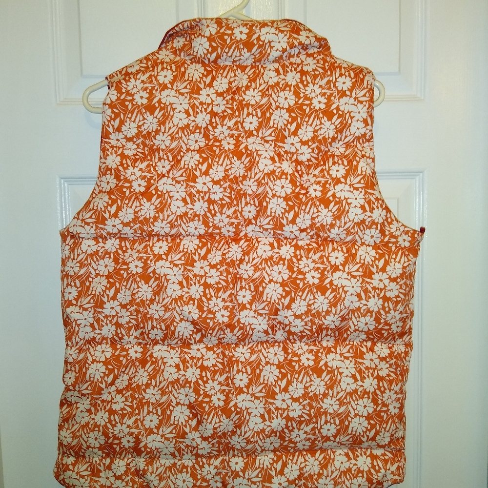 Vest - Picture 3 of 7